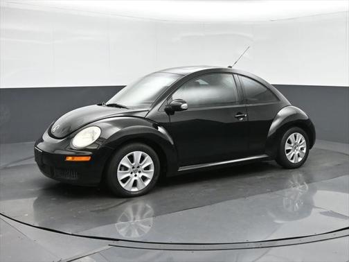 2009 Volkswagen New Beetle S