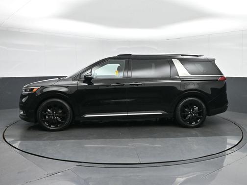 2024 Kia Carnival SX Prestige