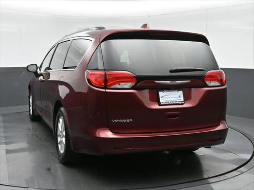 2020 Chrysler Voyager LXI