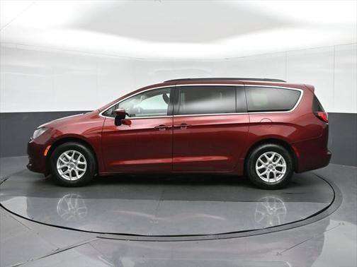 2020 Chrysler Voyager LXI