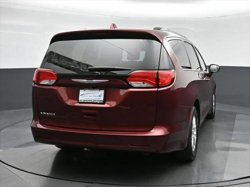 2020 Chrysler Voyager LXI