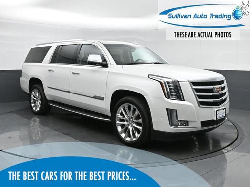 2018 Cadillac Escalade ESV Luxury