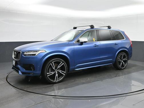 Bursting Blue Metallic 2017 Volvo XC90 T6 R-Design