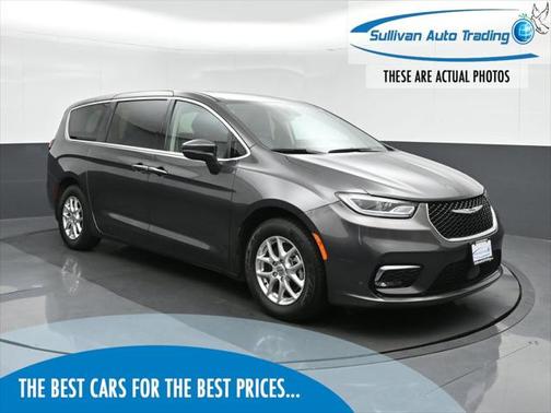 2023 Chrysler Pacifica Touring L
