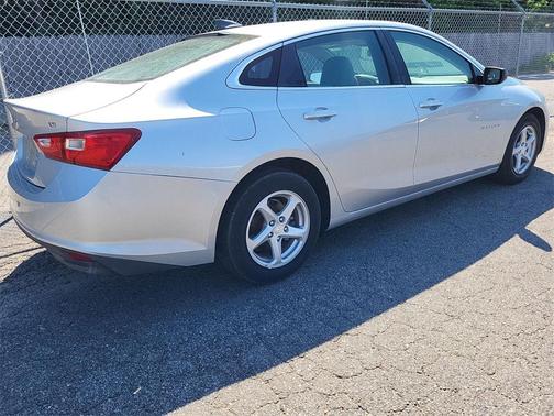 2016 Chevrolet Malibu LS