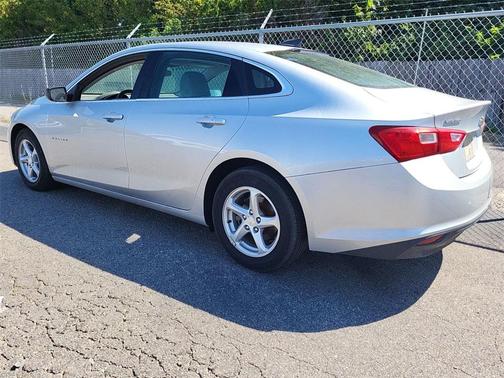 2016 Chevrolet Malibu LS