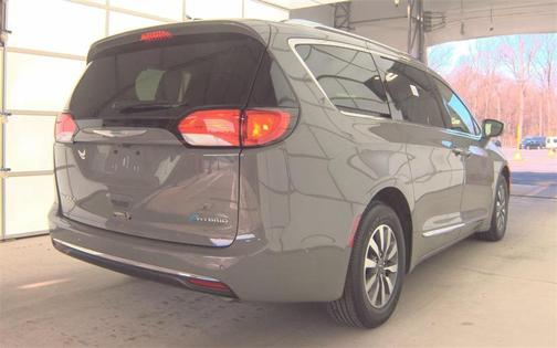 2020 Chrysler Pacifica Hybrid Limited