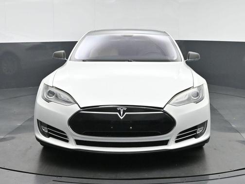 2013 Tesla Model S Performance