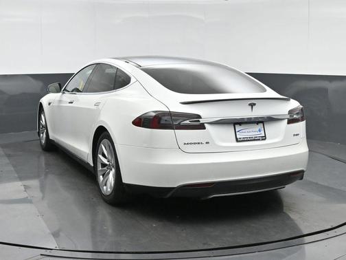 2013 Tesla Model S Performance