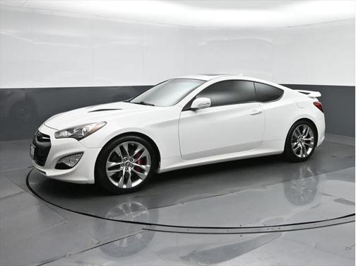 2013 Hyundai Genesis Coupe 3.8 Track