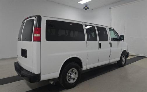 2016 Chevrolet Express 2500 LS