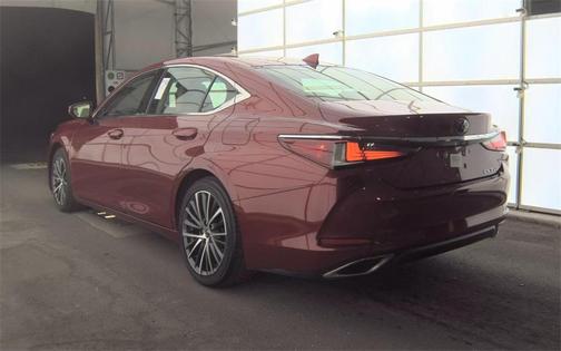2022 Lexus ES 350 Base