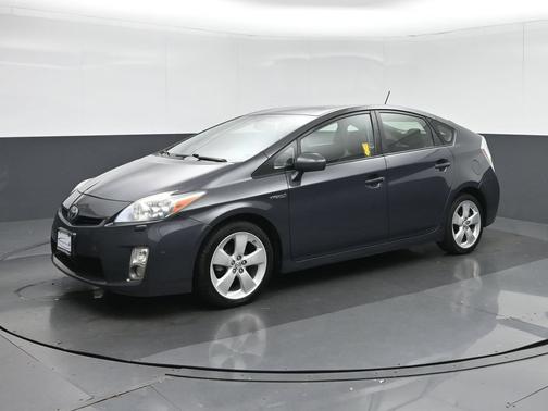 Winter Gray Metallic 2011 Toyota Prius V