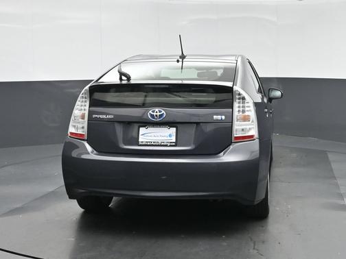 Winter Gray Metallic 2011 Toyota Prius V