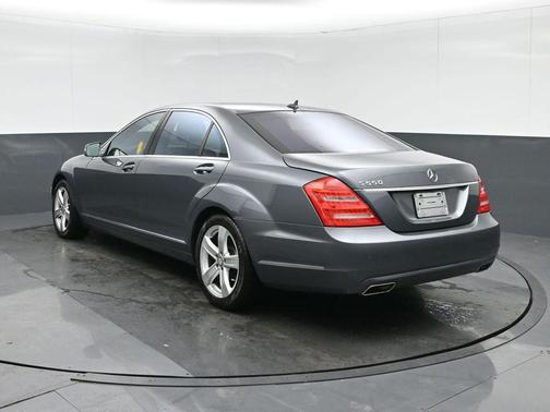 2010 Mercedes-Benz S-Class S 550