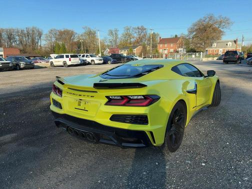 Accelerate Yellow Metallic 2023 Chevrolet Corvette Z06