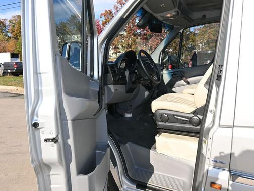 2014 Mercedes-Benz Sprinter High Roof