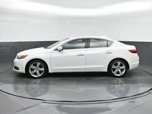 2015 Acura ILX 2.0L w/Premium Package
