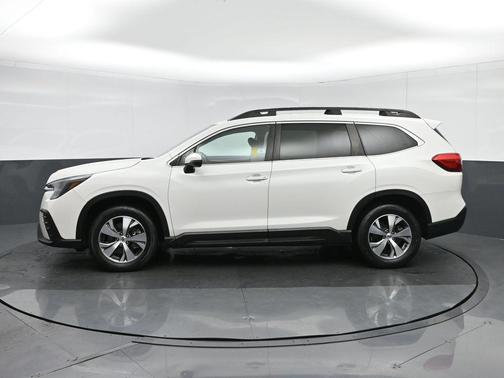 2023 Subaru Ascent Premium 8-Passenger
