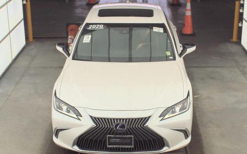2020 Lexus ES 300h Luxury