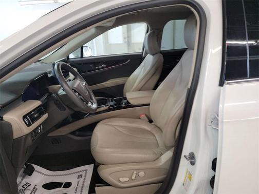 2022 Lincoln Nautilus Standard