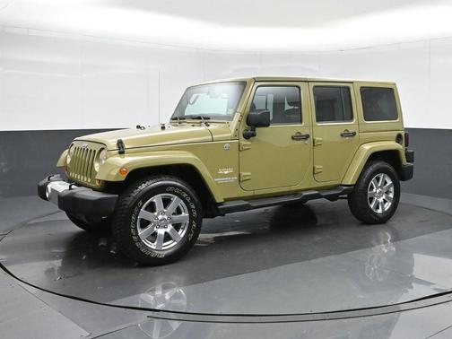 2013 Jeep Wrangler Unlimited Sahara