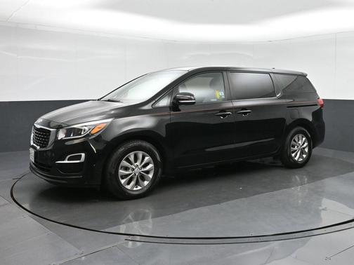 2019 Kia Sedona L