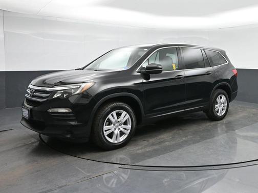 2017 Honda Pilot LX