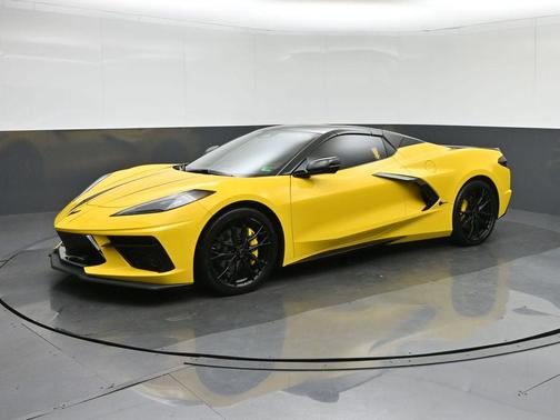 2025 Chevrolet Corvette Stingray w/2LT