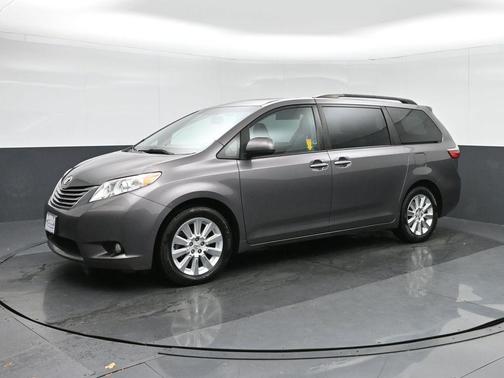 2015 Toyota Sienna XLE Premium
