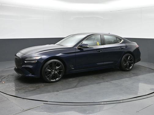 2023 Genesis G70 2.0T RWD