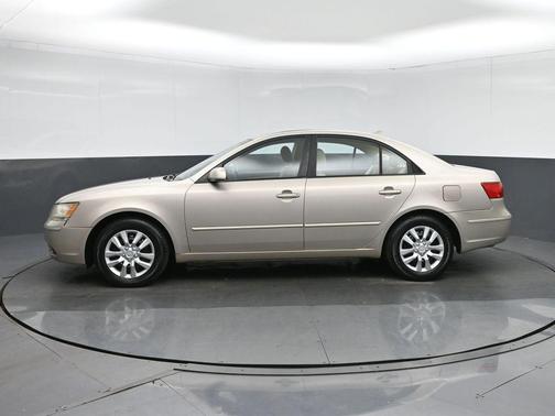 2010 Hyundai SONATA GLS