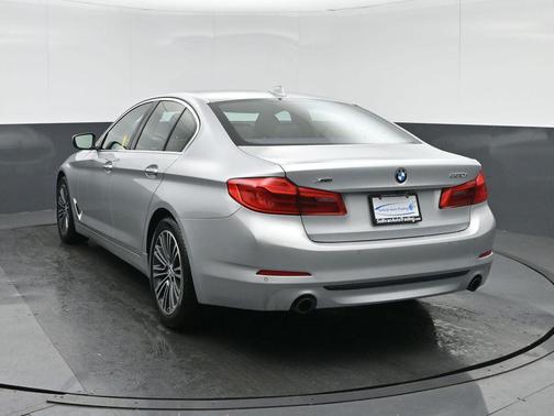 Glacier Silver Metallic 2018 BMW 530 xDrive