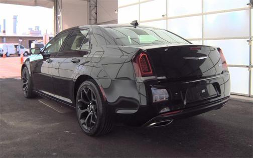 2019 Chrysler 300 Touring