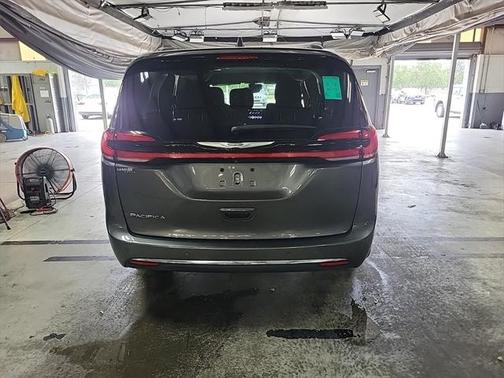 2021 Chrysler Pacifica Touring