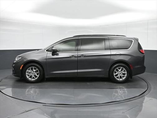 2021 Chrysler Pacifica Touring