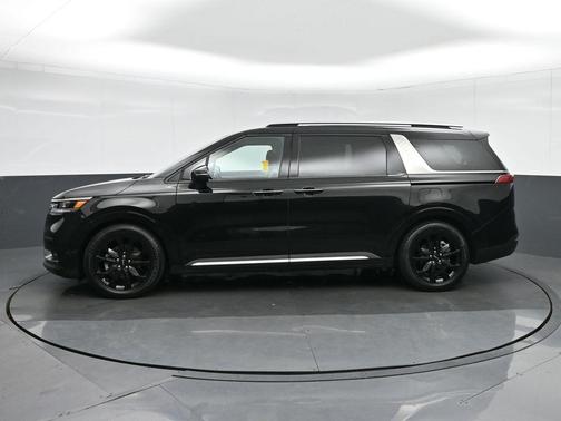 2024 Kia Carnival SX Prestige