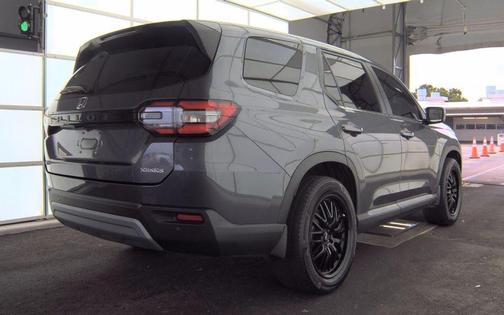 Modern Steel Metallic 2023 Honda Pilot AWD EX-L 8 Passenger