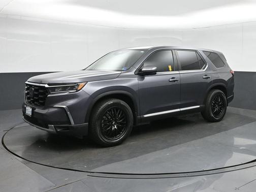 Modern Steel Metallic 2023 Honda Pilot AWD EX-L 8 Passenger