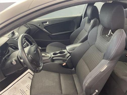 2012 Hyundai Genesis Coupe 2.0T Premium