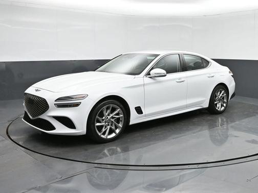 2022 Genesis G70 2.0T AWD