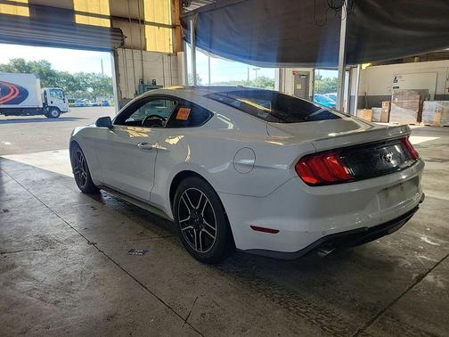 Oxford White 2018 Ford Mustang EcoBoost