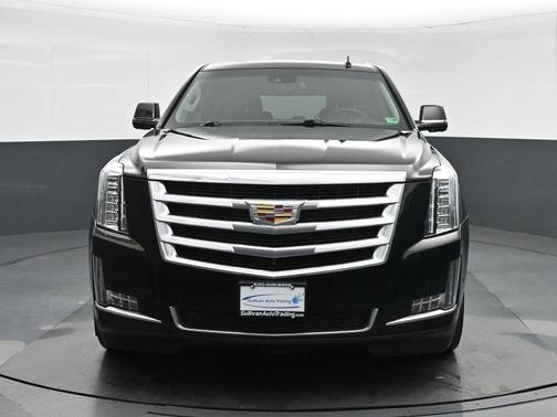 2017 Cadillac Escalade ESV Luxury