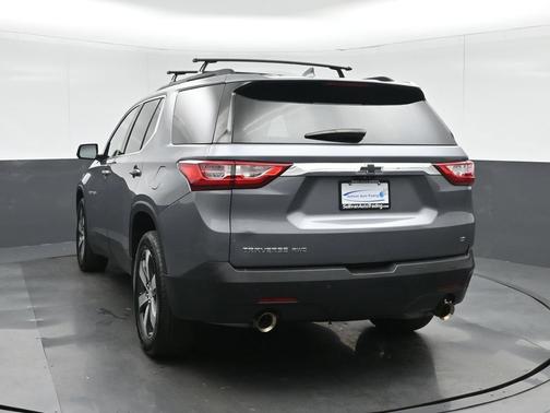 Satin Steel Metallic 2020 Chevrolet Traverse 3LT
