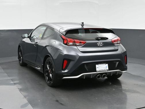 2020 Hyundai Veloster Base