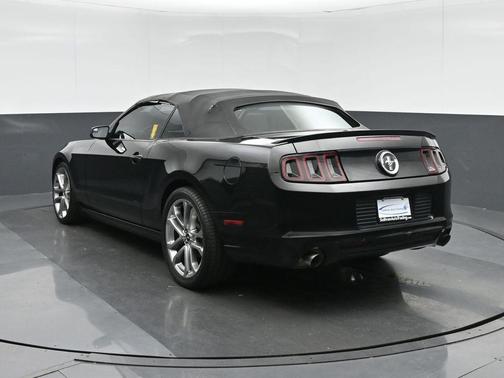 2013 Ford Mustang V6 Premium