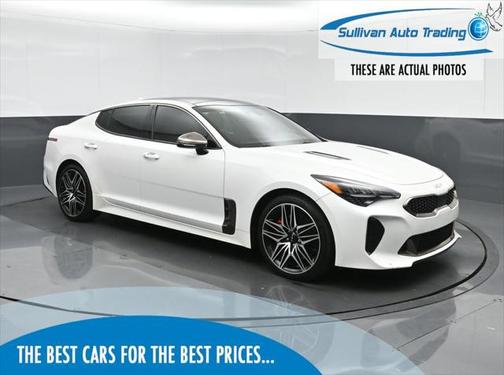 2022 Kia Stinger GT1