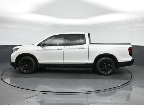 2022 Honda Ridgeline Black