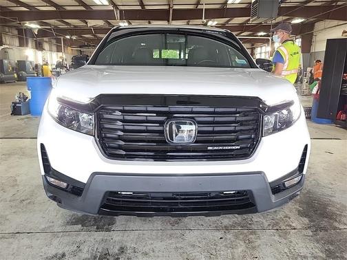 2022 Honda Ridgeline Black