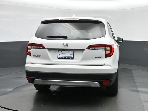 Platinum White Pearl 2022 Honda Pilot AWD EX-L